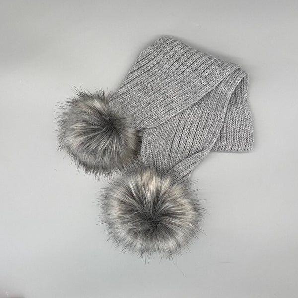 Kinder Pompom Scarfs