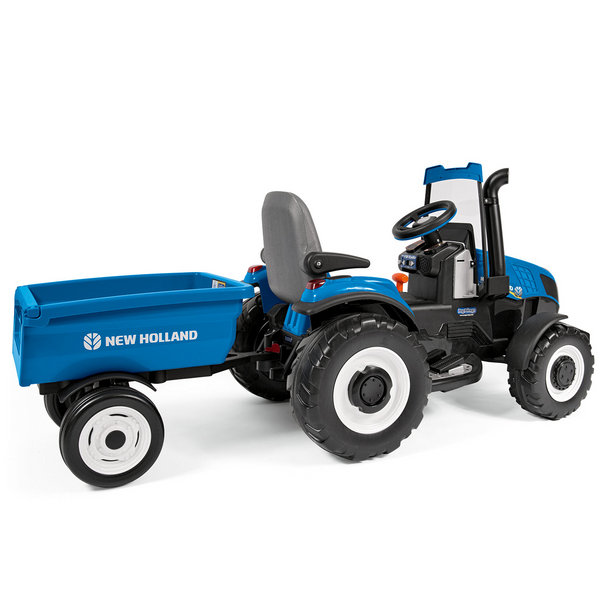 New Holland T8 with Trailer