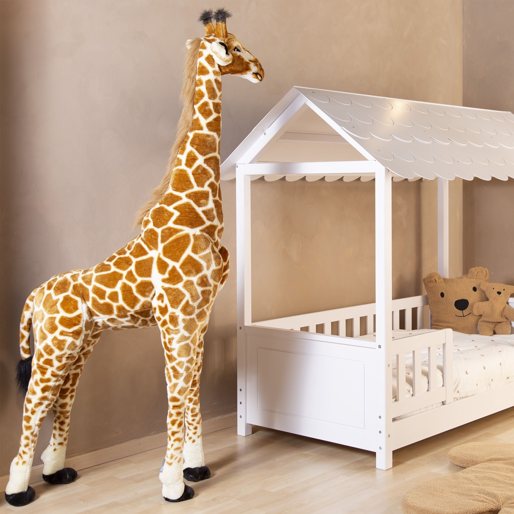 Standing giraffe stuffed clearance animal